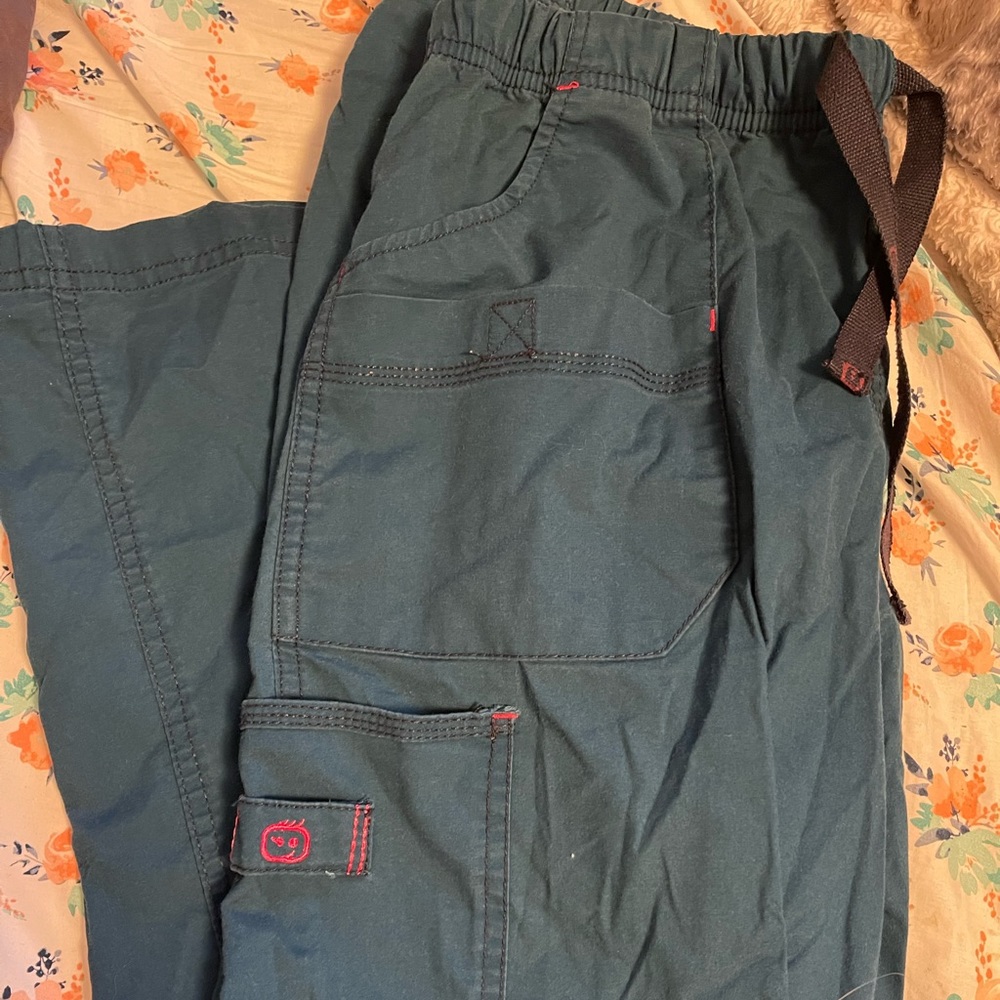 Wonder wink scrub pants
